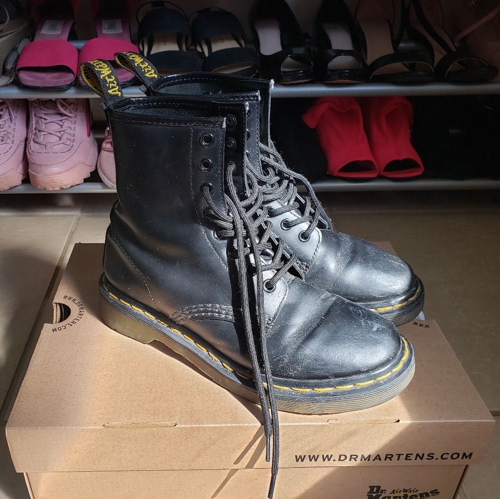 Authentic 1460 Dr Martens / Docs - image 3